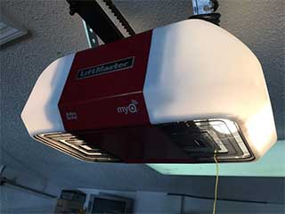 Garage Door Opener Services | Garage Door Repair White Bear Lake, MN Garage Door Opener Services | Garage Door Repair White Bear Lake, MN